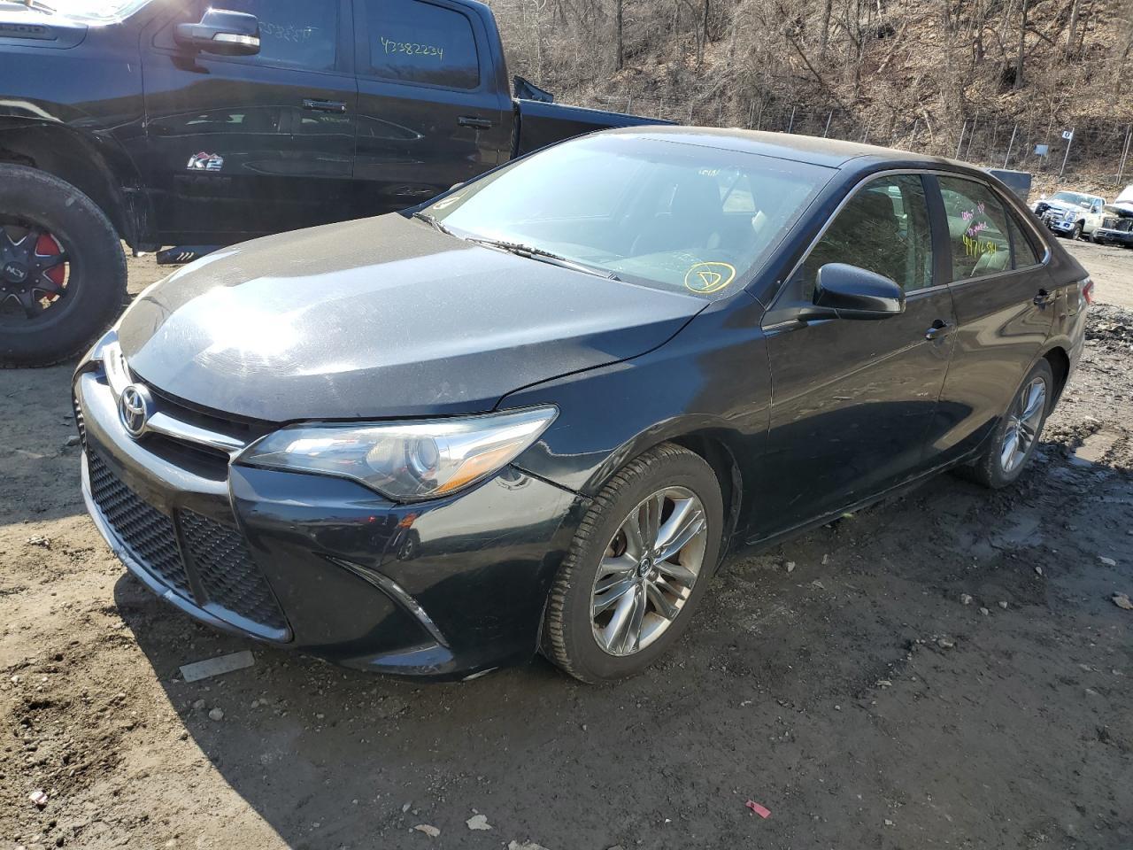2016 TOYOTA CAMRY LE