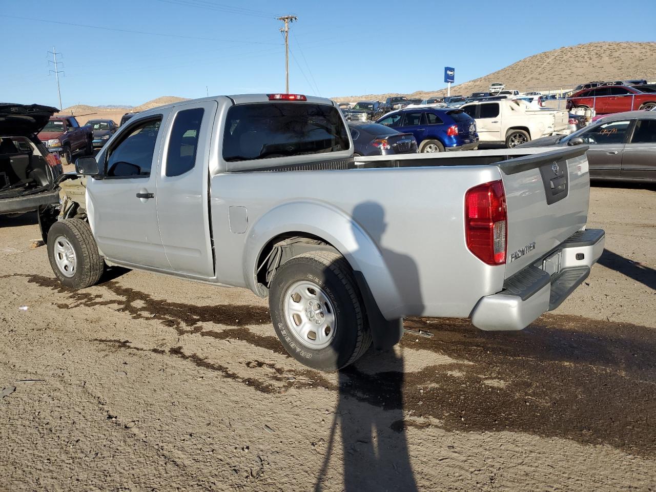 2019 NISSAN FRONTIER S - Фото 2