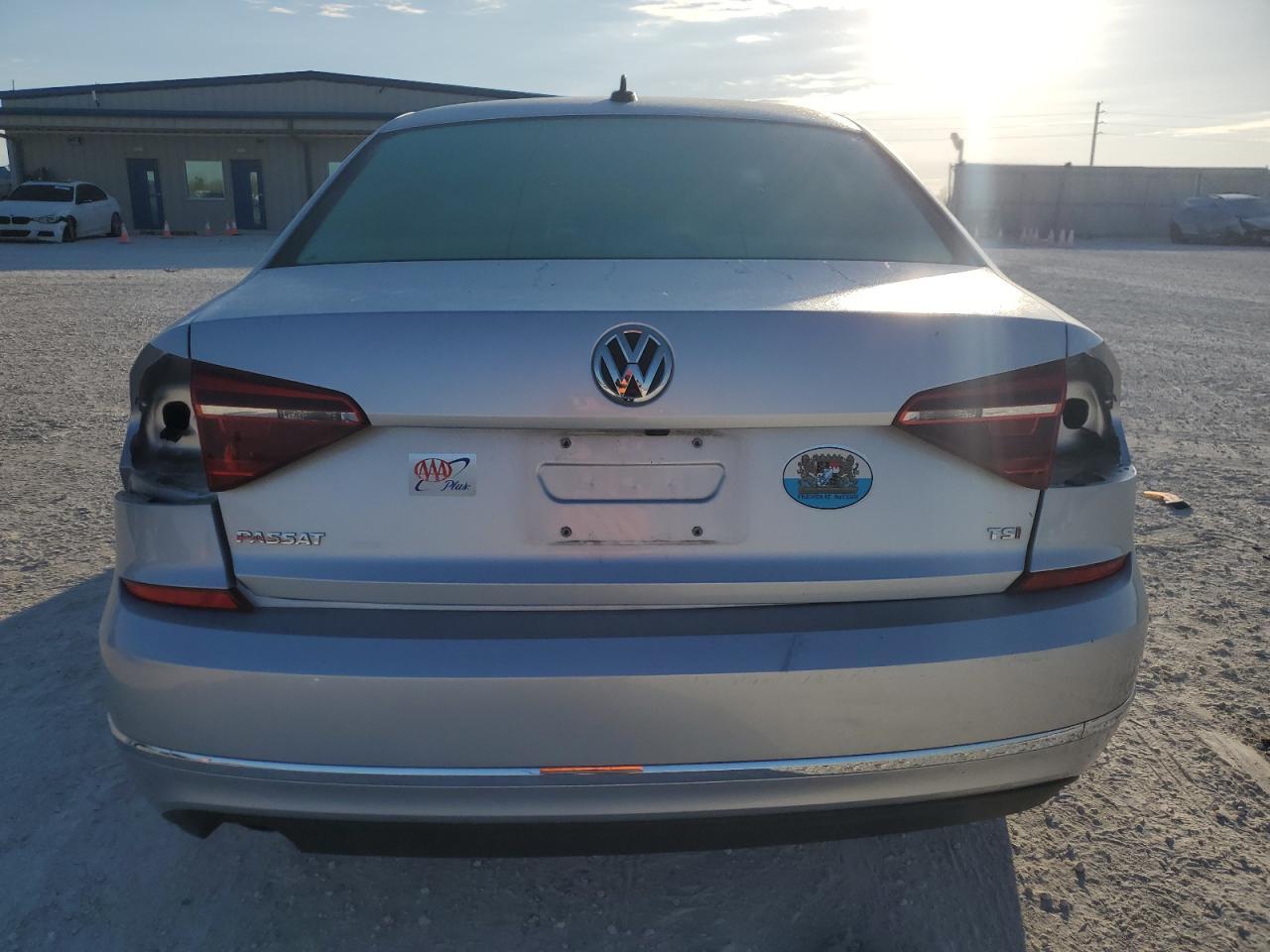 2019 VOLKSWAGEN PASSAT WOL - Фото 6