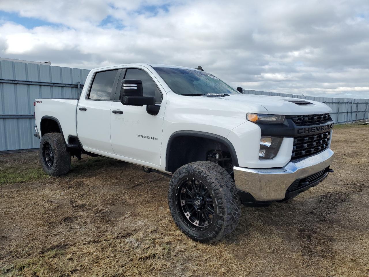 2021 CHEVROLET SILVERADO - Фото 4