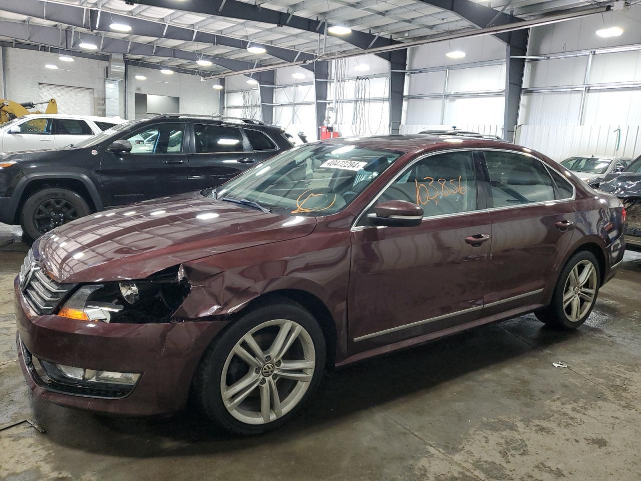 2013 VOLKSWAGEN PASSAT SEL