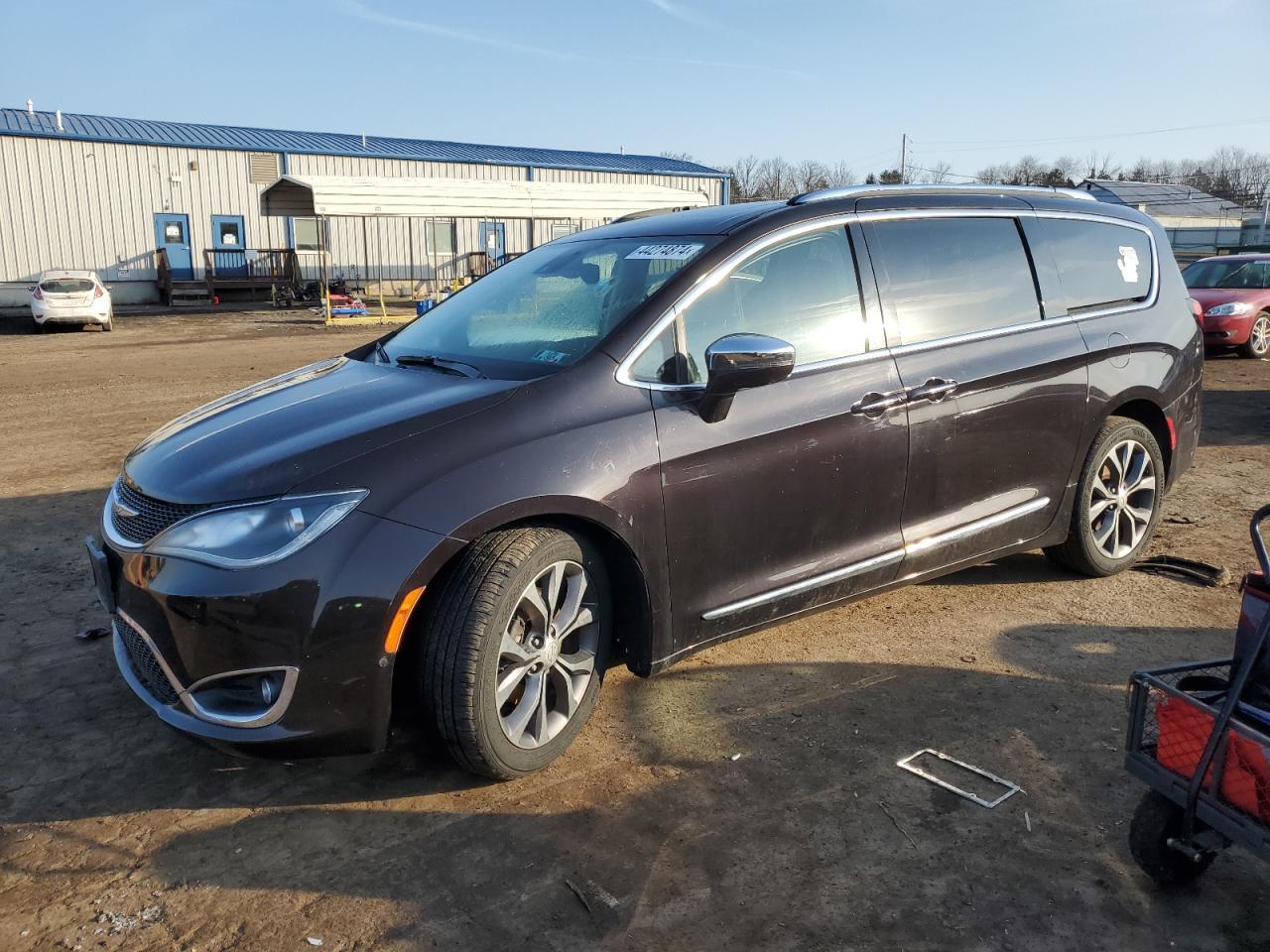 2017 CHRYSLER PACIFICA L car image