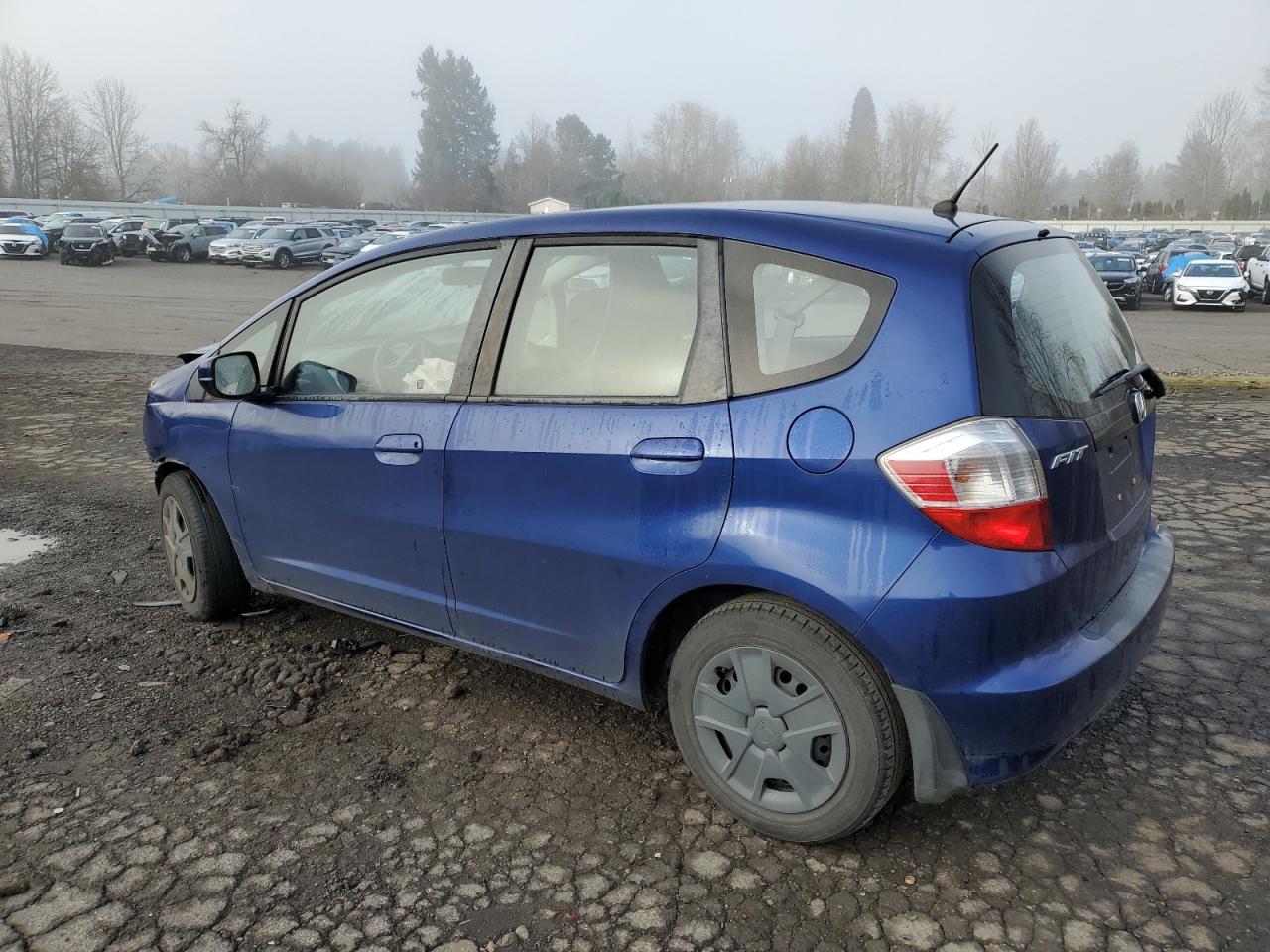 2013 HONDA FIT - Image 2