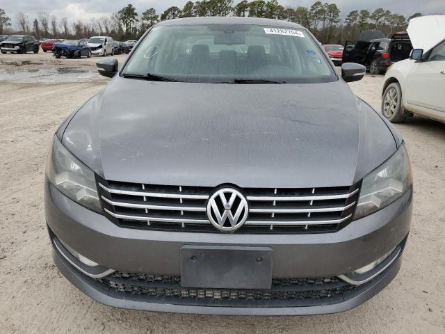 2013 Volkswagen Passat Se - Фото 5