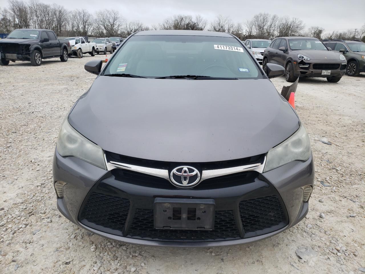 2017 TOYOTA CAMRY LE - Image 5