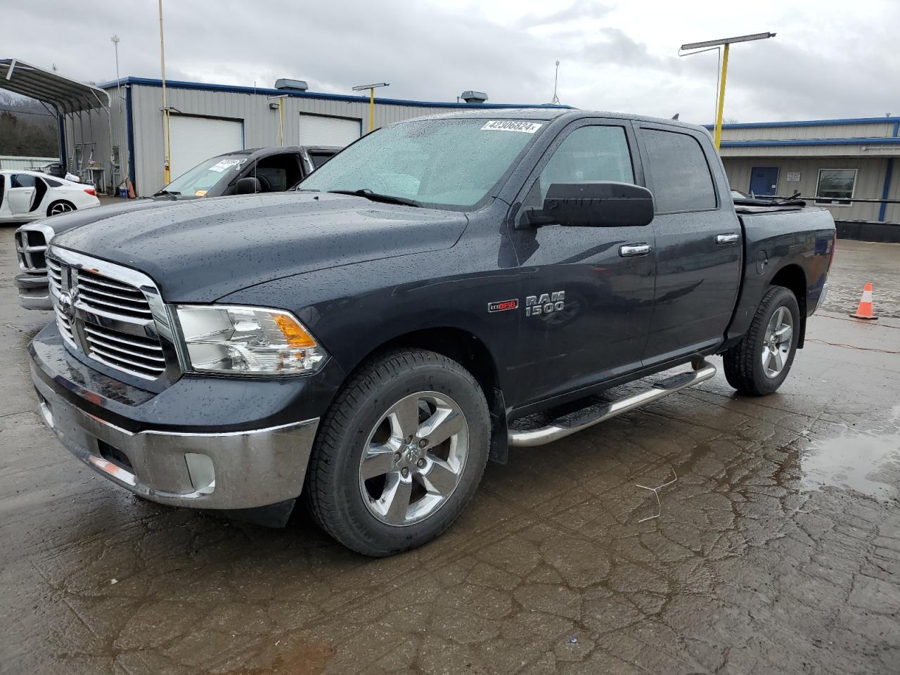 2015 RAM 1500 SLT