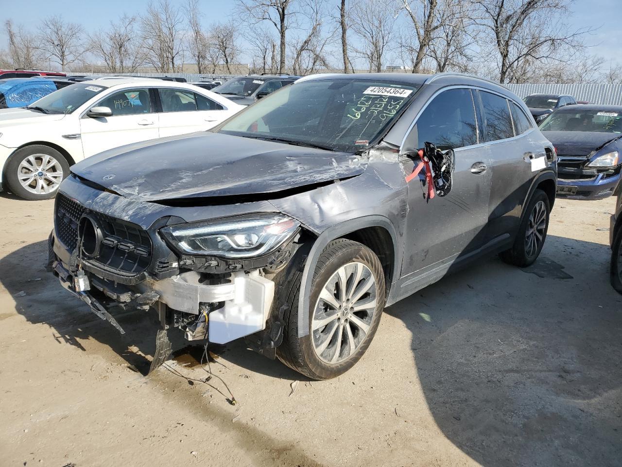 2021 MERCEDES-BENZ GLA 250 4M car image