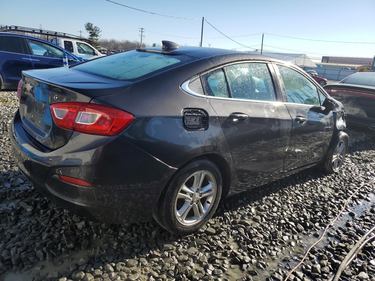 2017 CHEVROLET CRUZE LT - Image 3