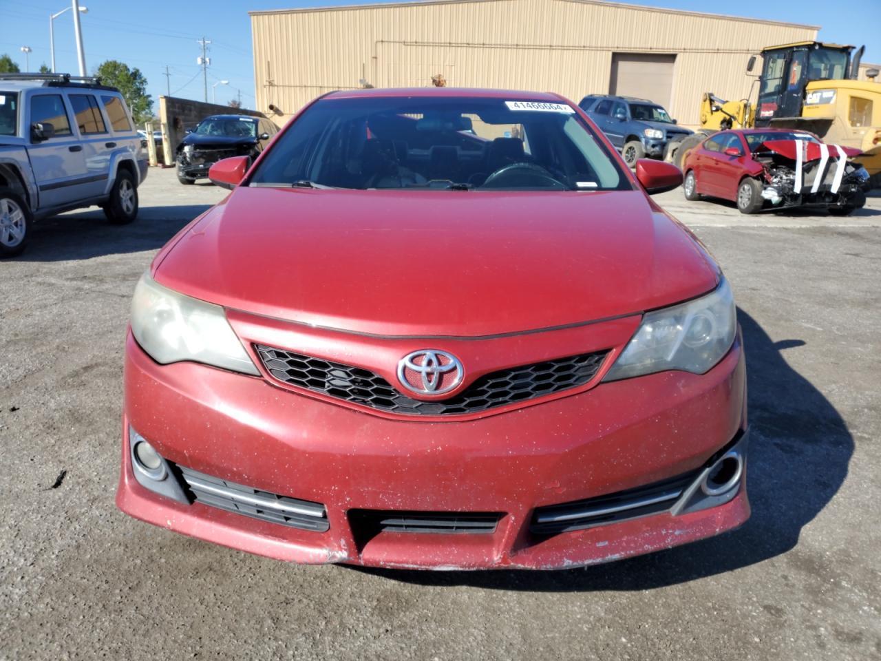 2014 TOYOTA CAMRY L - Фото 5