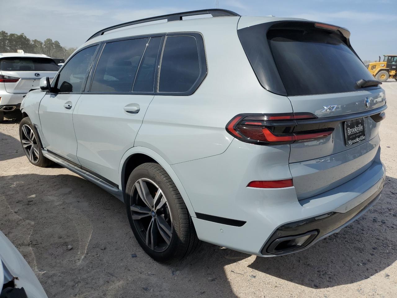 2024 BMW X7 XDRIVE4 - Image 2