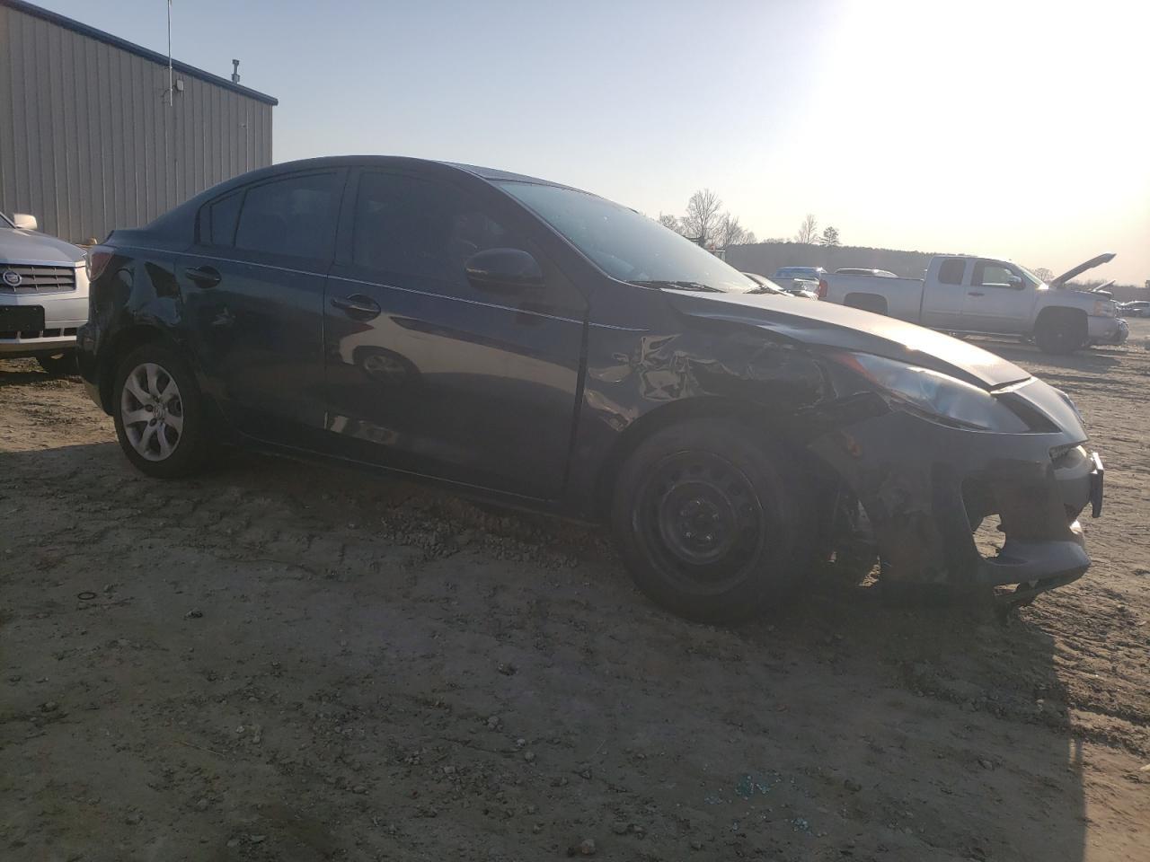 2013 MAZDA 3 I - Фото 4