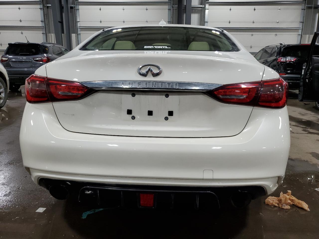 2018 INFINITI Q50 LUXE - Image 6