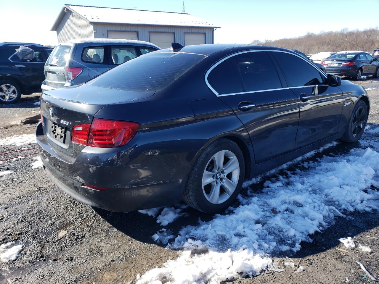 2013 BMW 528 XI - Image 3