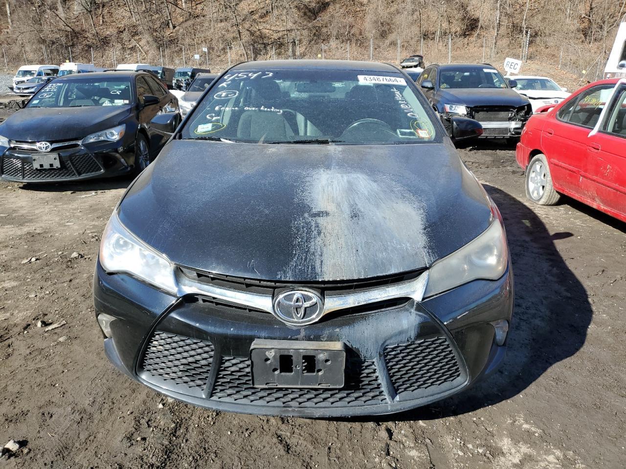 2017 TOYOTA CAMRY LE - Фото 5