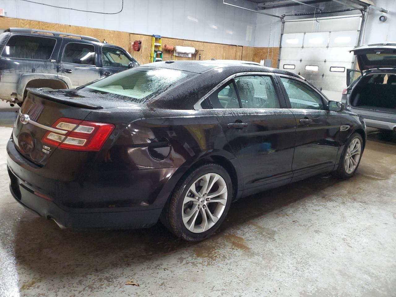2013 FORD TAURUS SEL - Фото 3