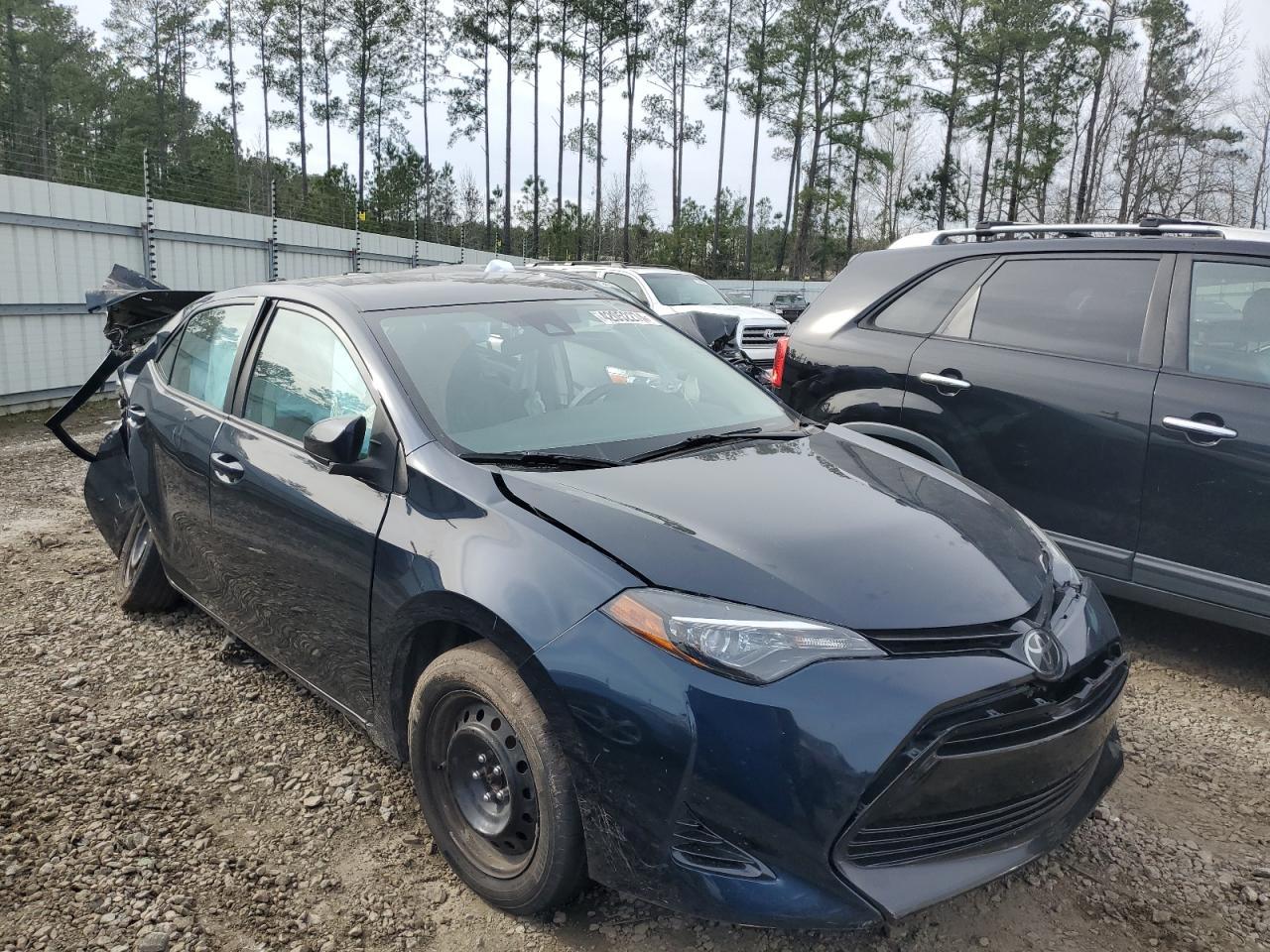 2018 TOYOTA COROLLA L - Image 4