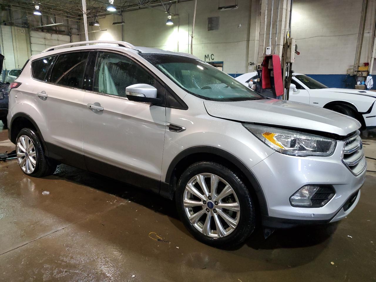 2017 FORD ESCAPE TIT - Image 4