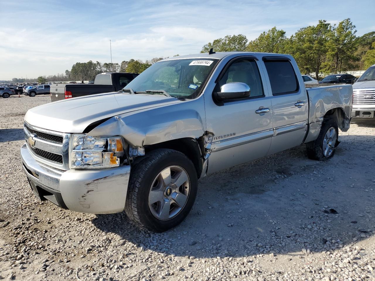 2010 CHEVROLET SILVERADO car image