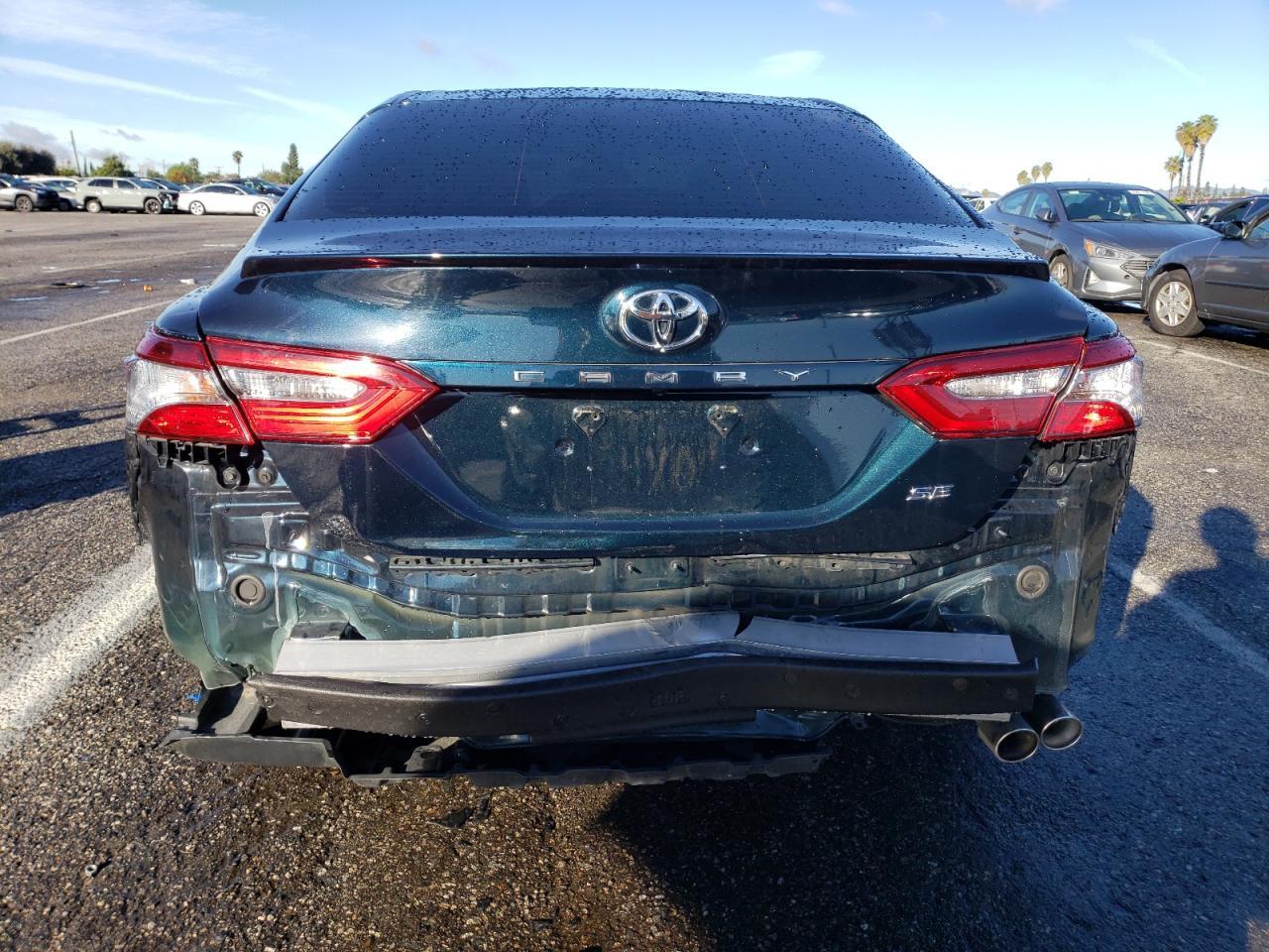 2018 TOYOTA CAMRY L - Image 6