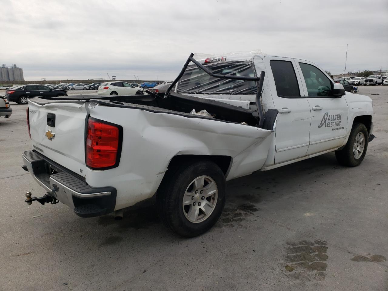 2018 CHEVROLET SILVERADO2 - Фото 3