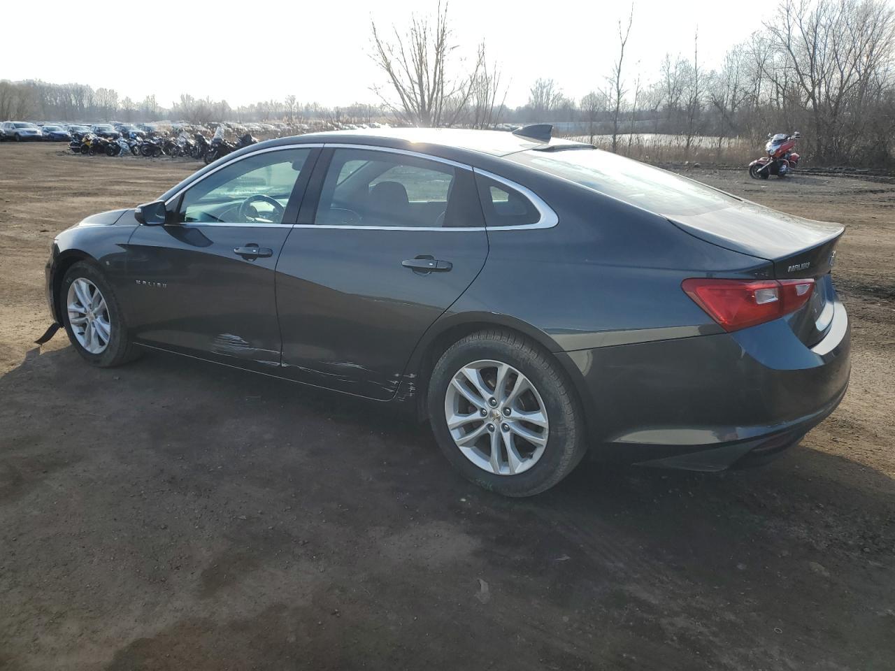2017 CHEVROLET MALIBU LT - Image 2