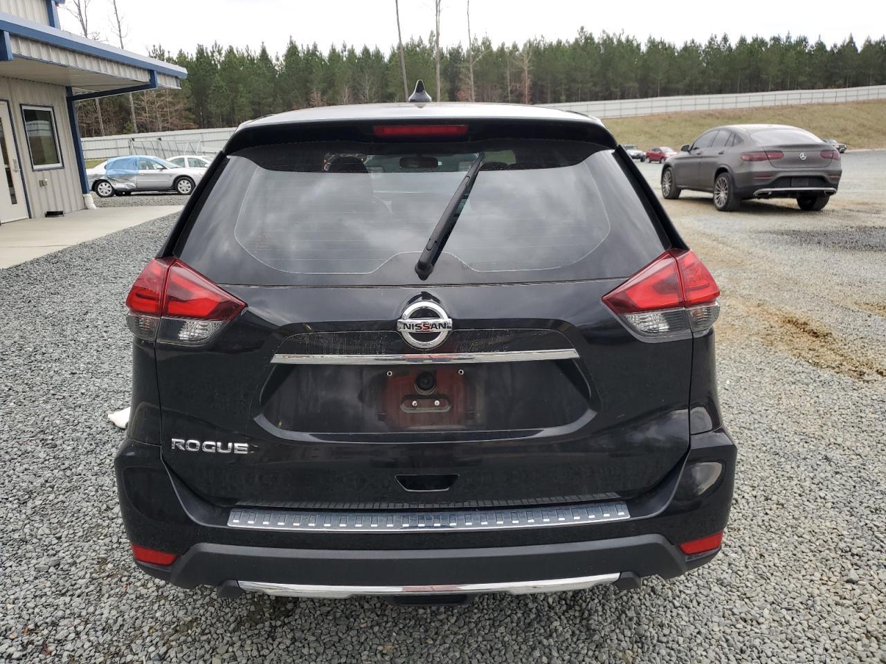 2017 NISSAN ROGUE S - Image 6