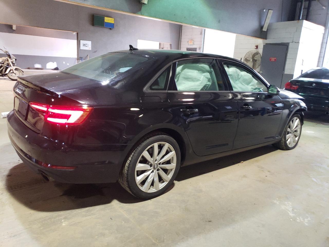 2017 AUDI A4 PREMIUM - Фото 3