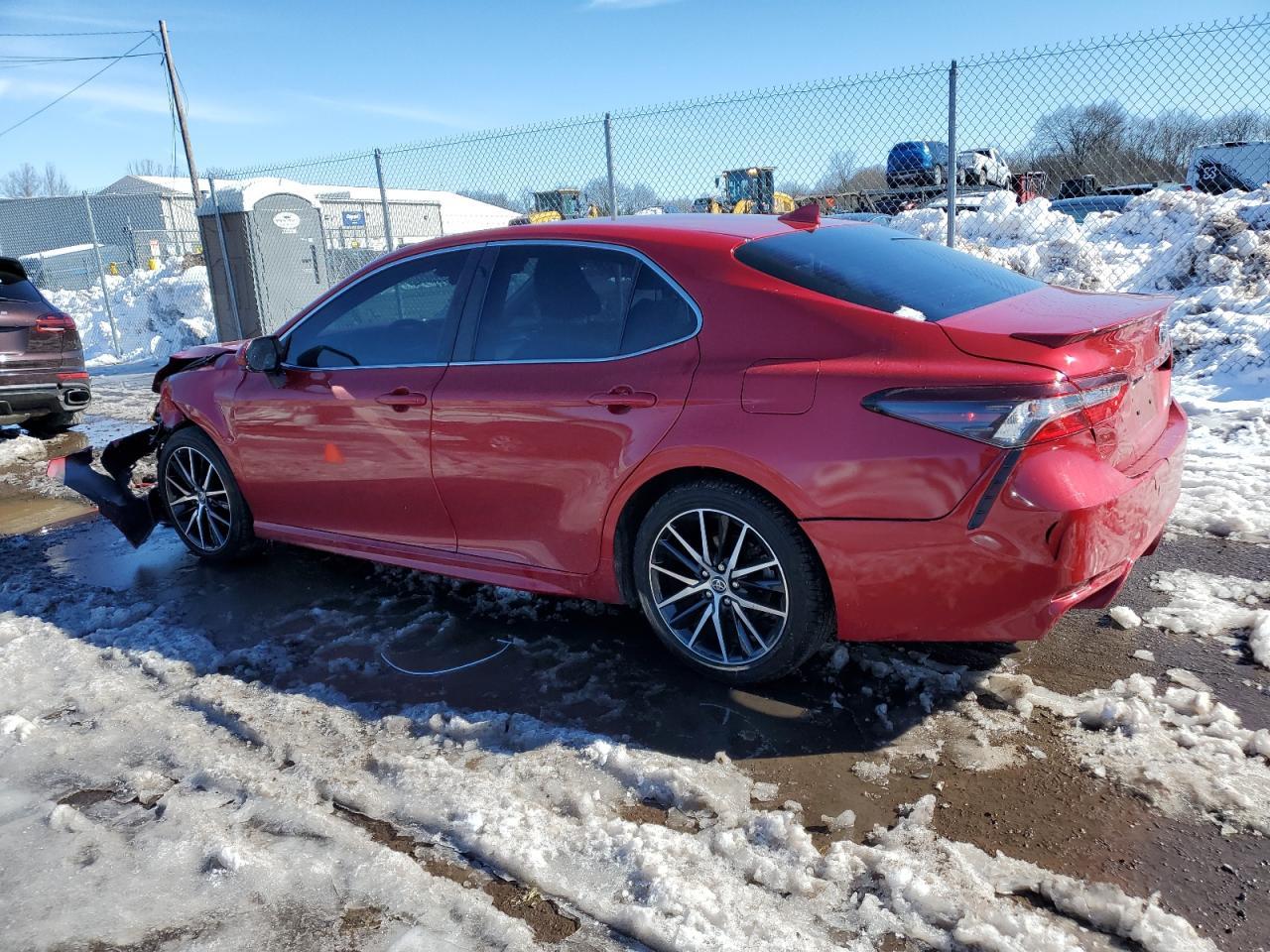 2021 TOYOTA CAMRY SE - Image 2