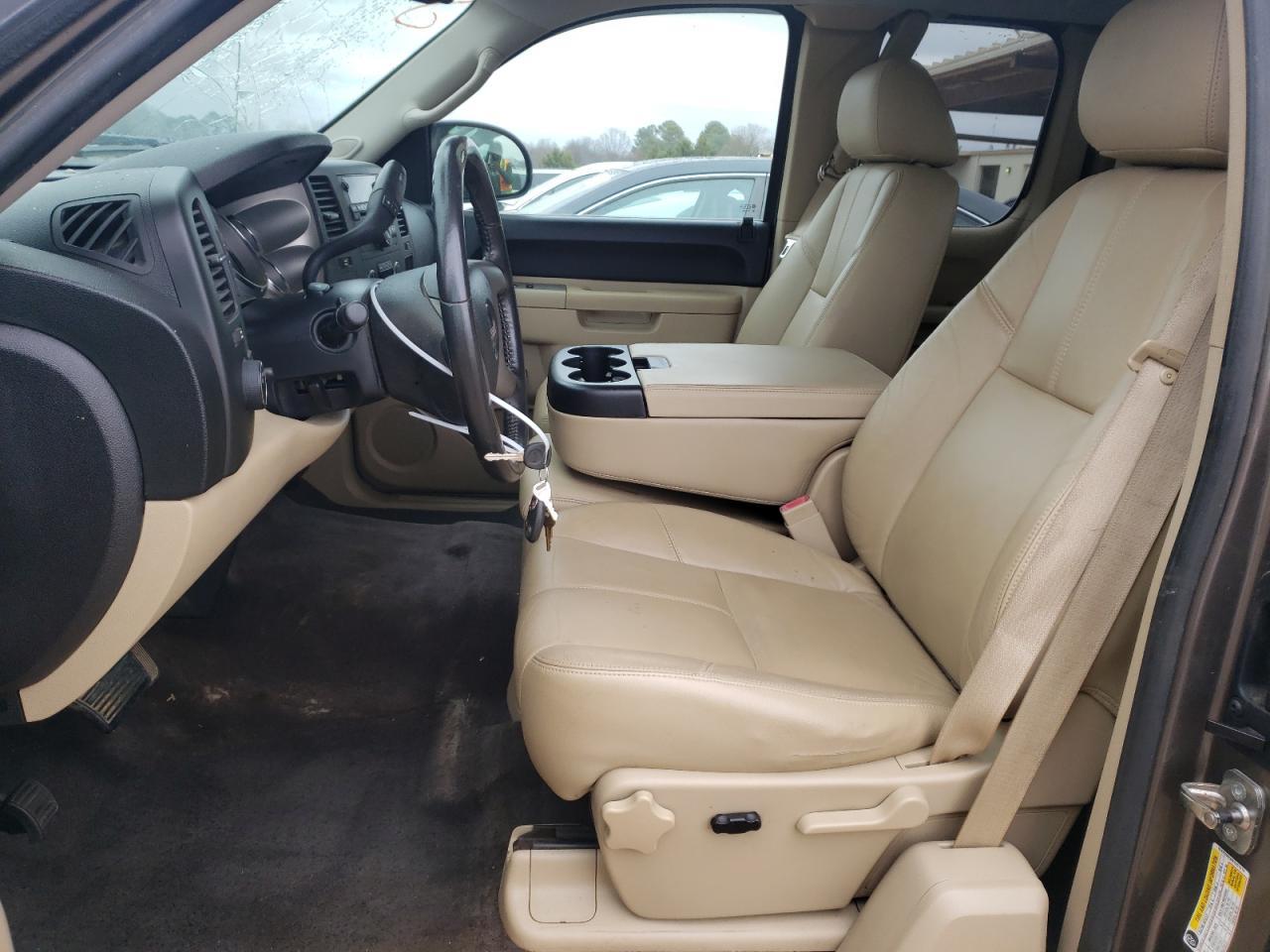 2011 GMC SIERRA K15 - Image 7