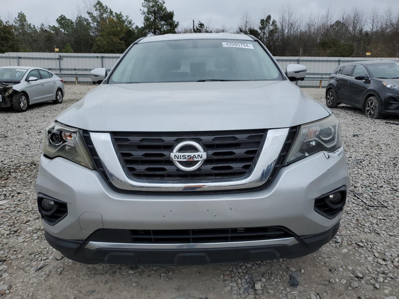 2017 NISSAN PATHFINDER - Image 5