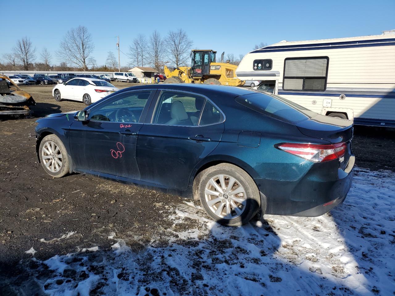 2018 TOYOTA CAMRY L - Image 2