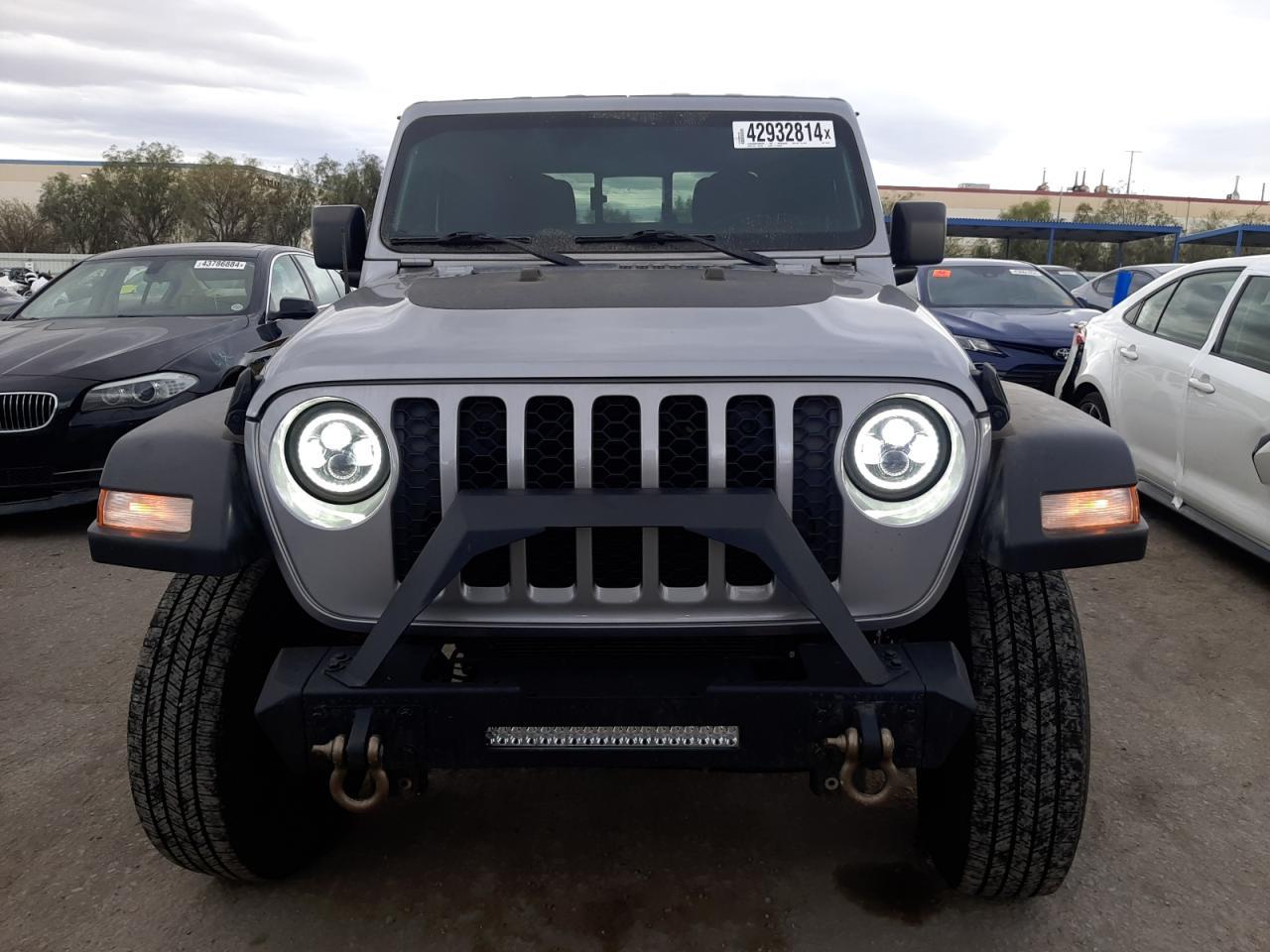 2020 JEEP GLADIATOR - Image 5