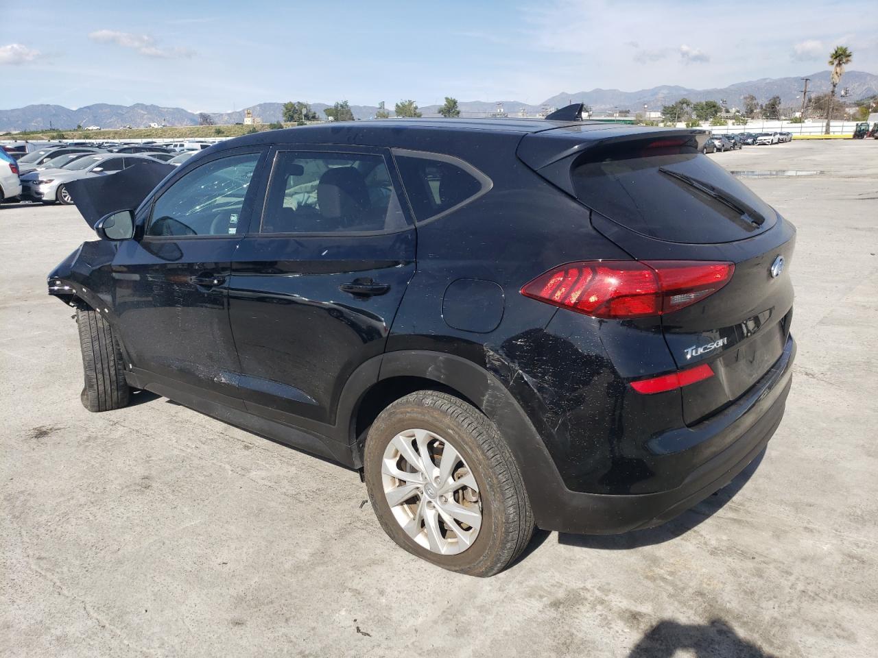 2019 HYUNDAI TUCSON SE - Image 2