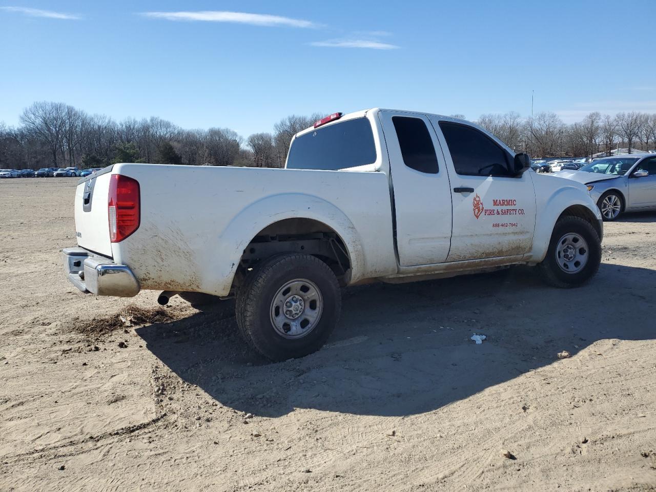 2016 NISSAN FRONTIER S - Фото 3