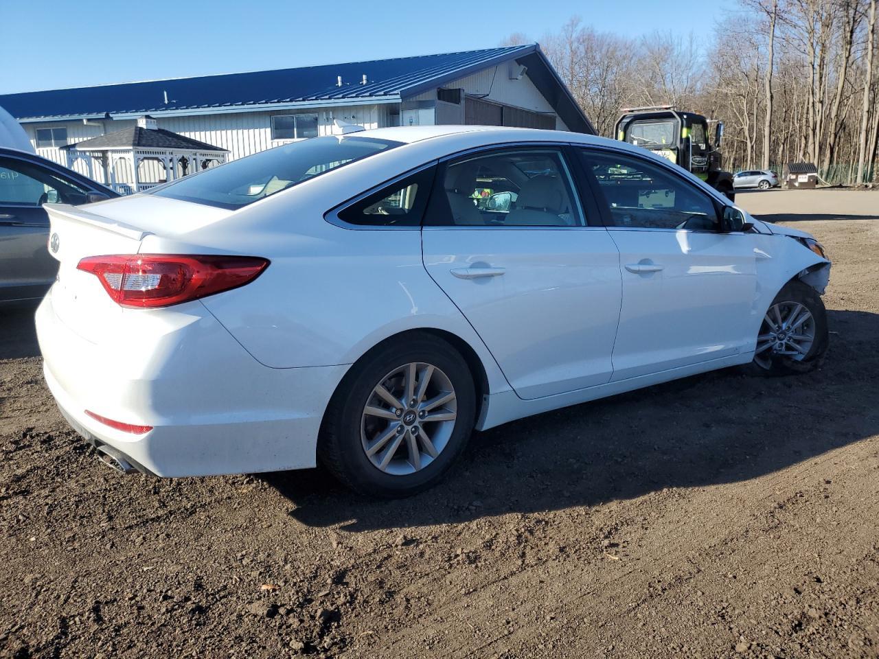 2017 HYUNDAI SONATA SE - Фото 3