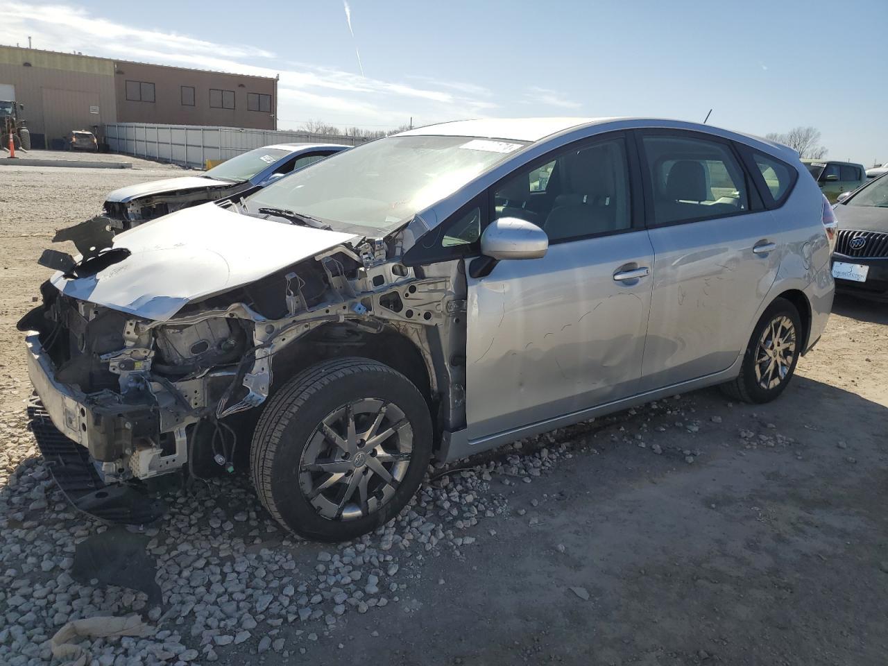 2015 TOYOTA PRIUS V