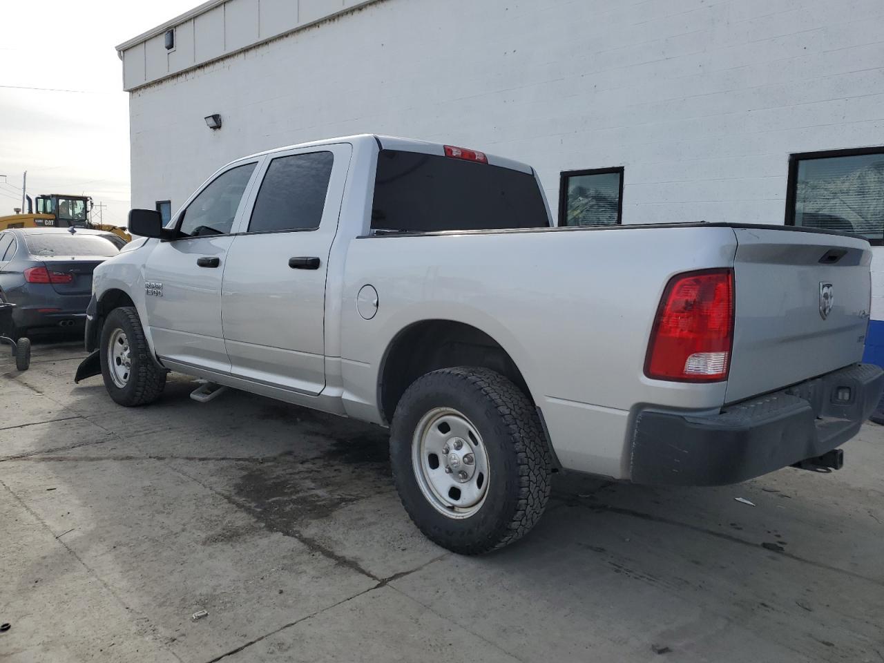 2014 RAM 1500 ST - Image 2