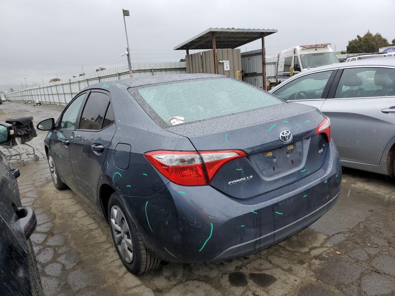 2015 TOYOTA COROLLA L - Image 2