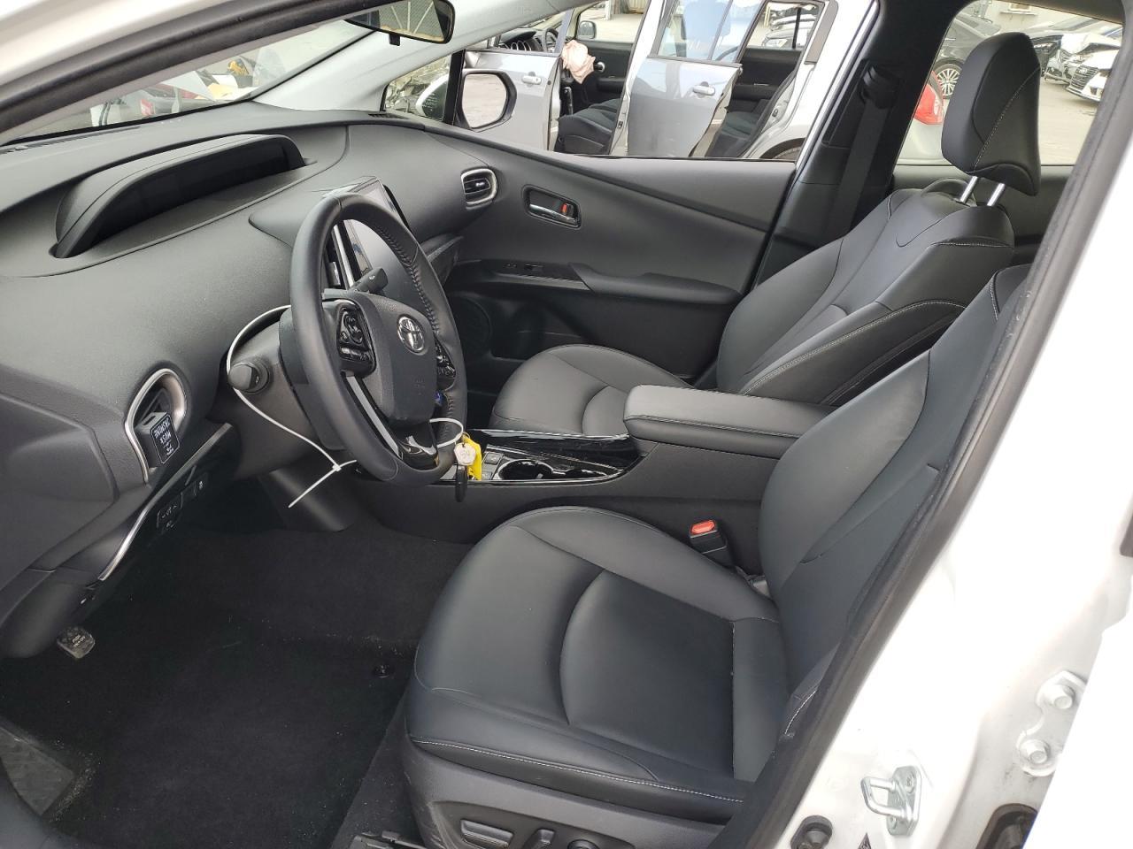 2022 TOYOTA PRIUS PRIM - Image 7