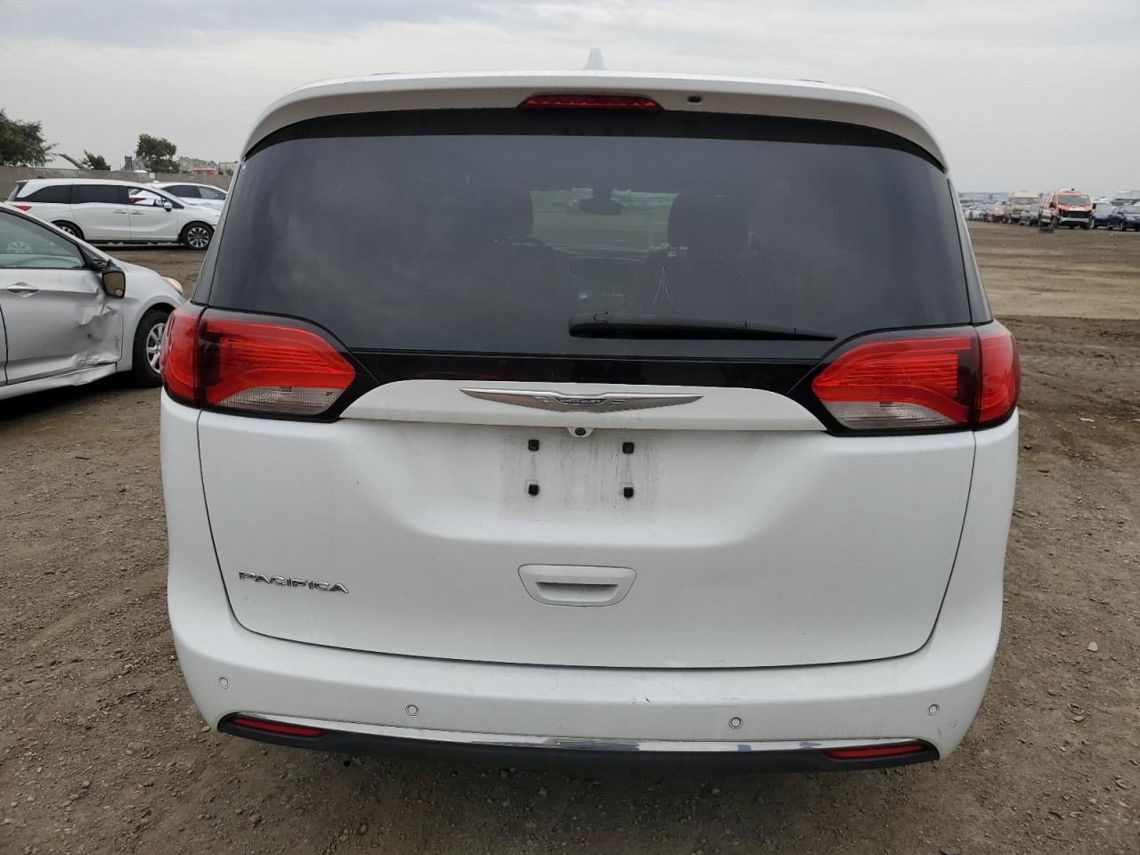 2017 CHRYSLER PACIFICA T - Фото 6