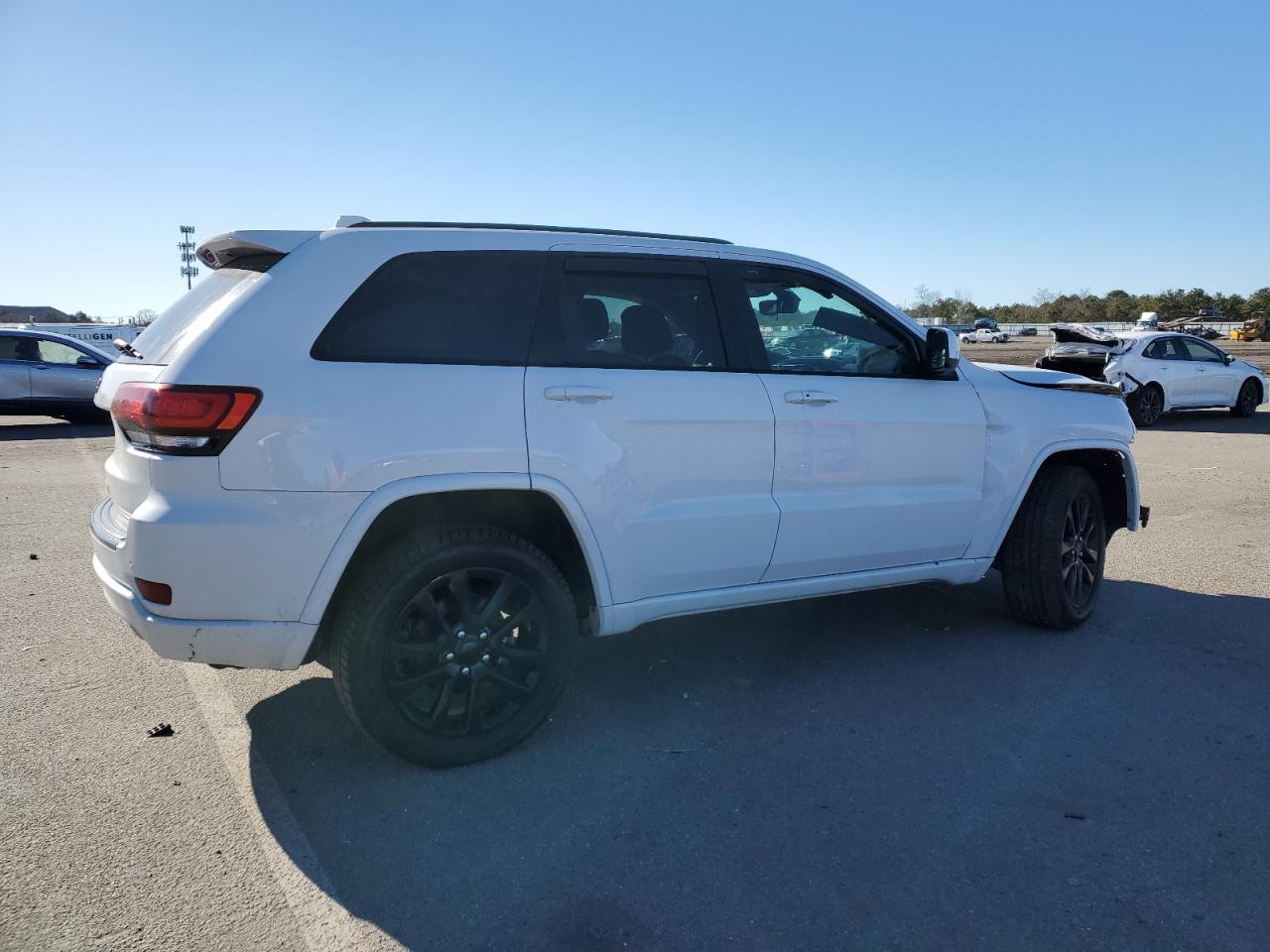2018 JEEP GRAND CHER - Image 3