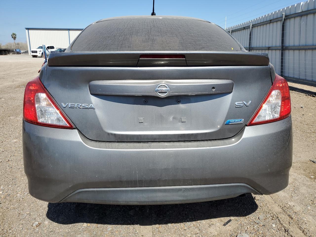 2016 NISSAN VERSA S - Фото 6