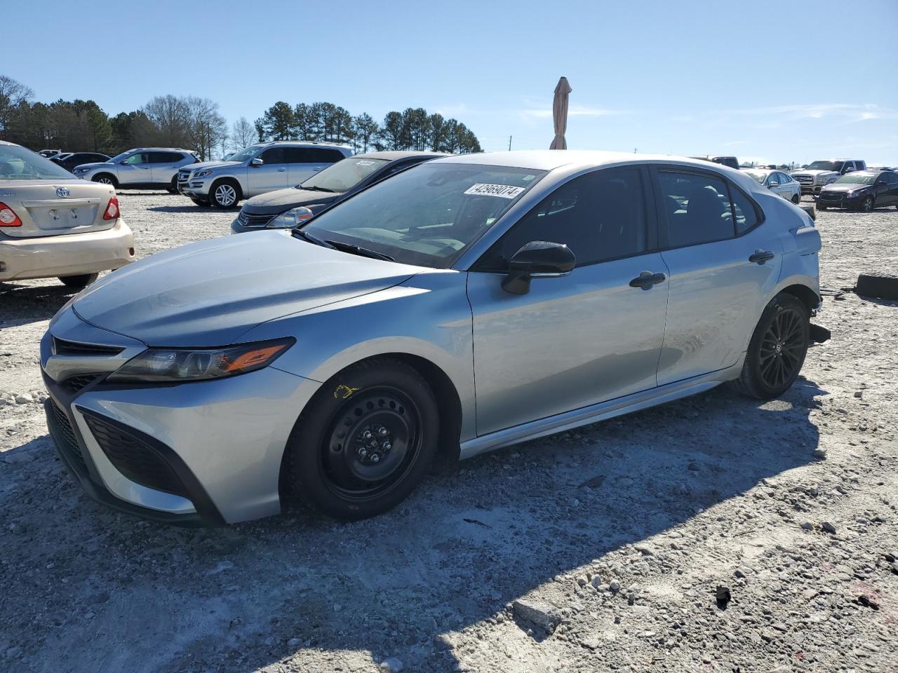 2021 TOYOTA CAMRY SE