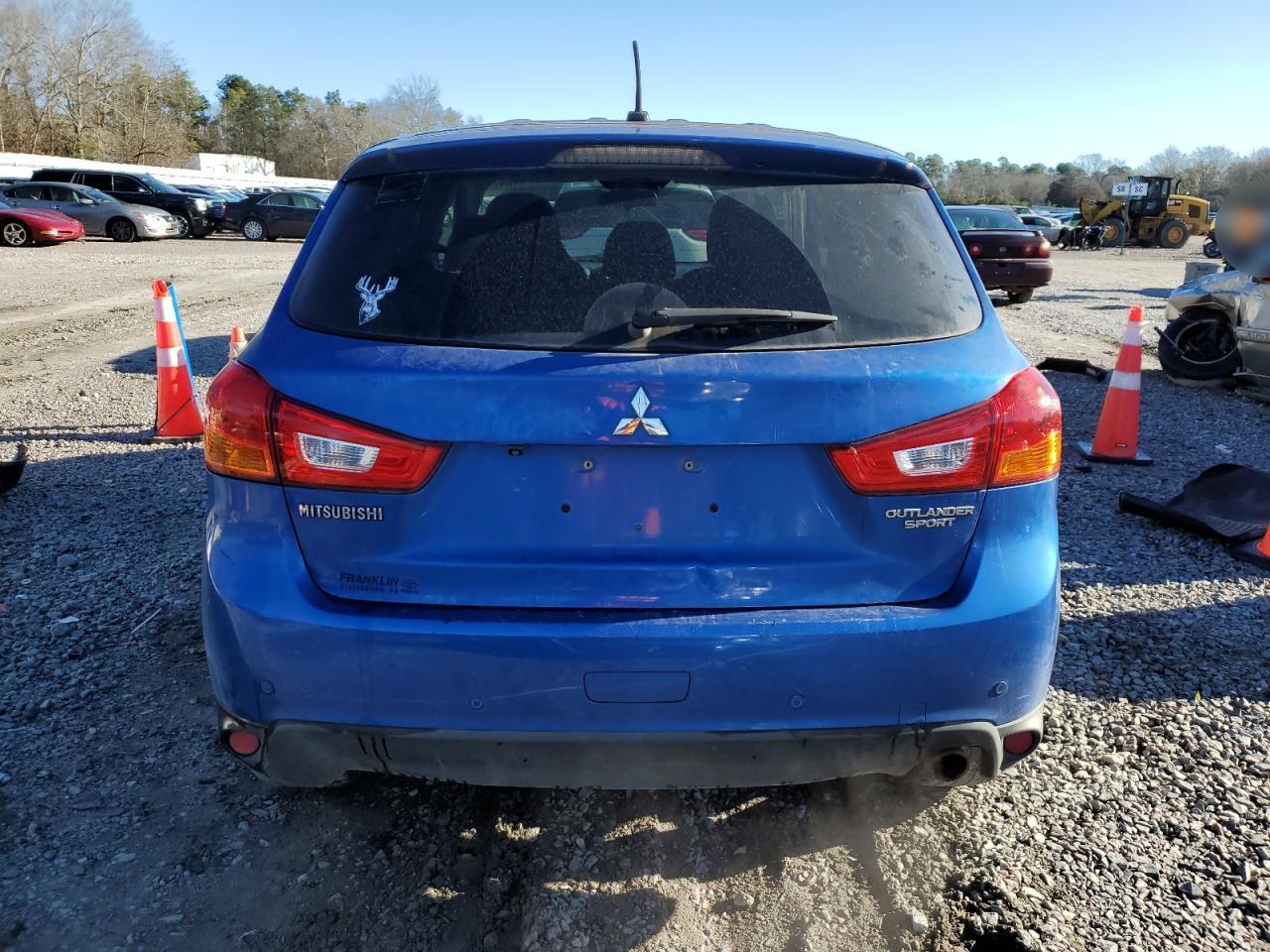 2015 MITSUBISHI OUTLANDER - Фото 6