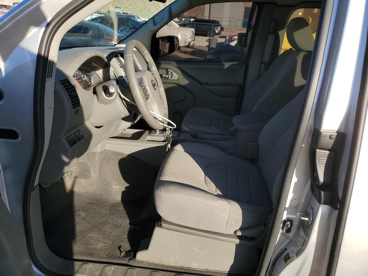 2019 NISSAN FRONTIER S - Фото 7