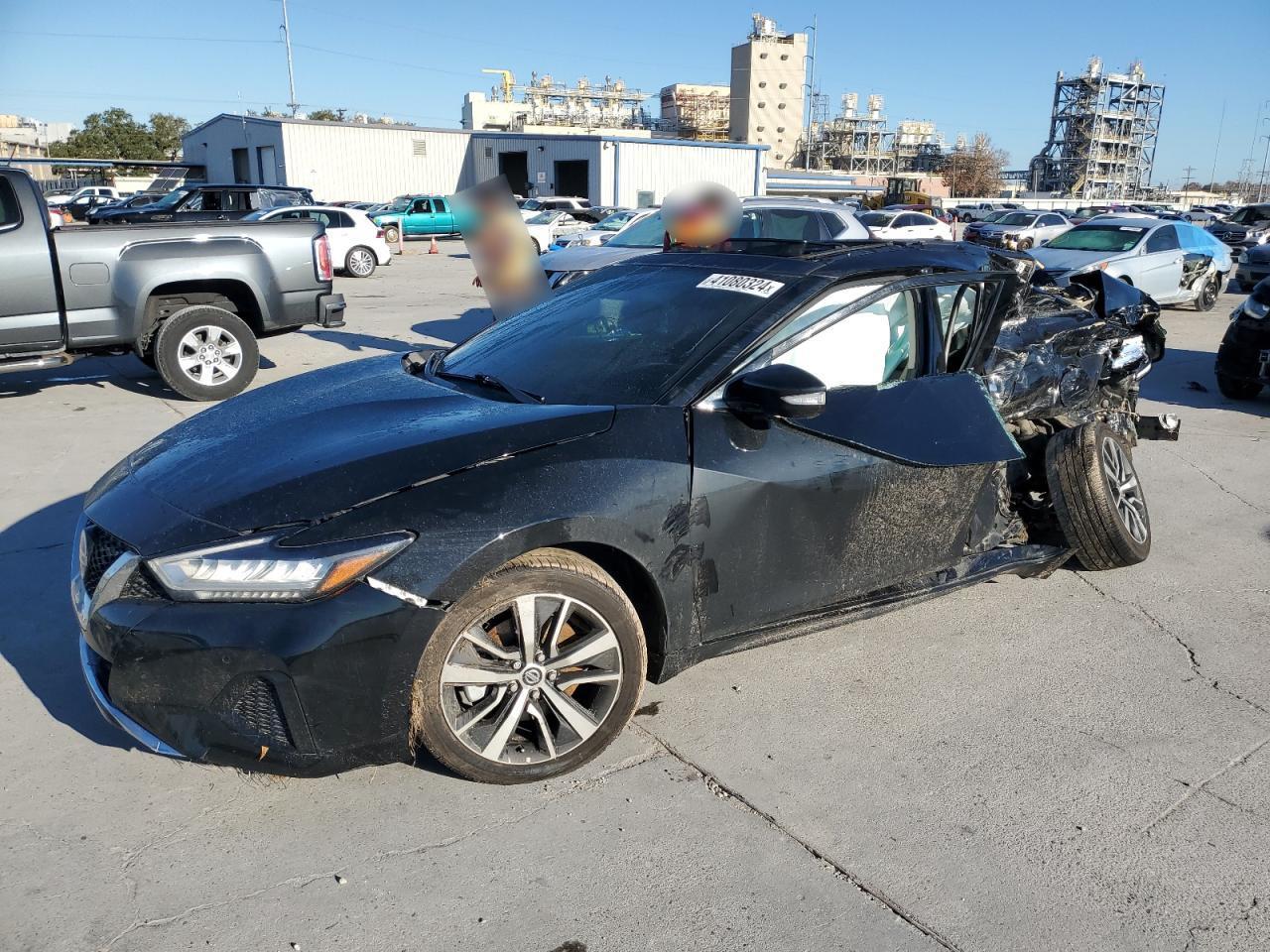 2019 NISSAN MAXIMA S