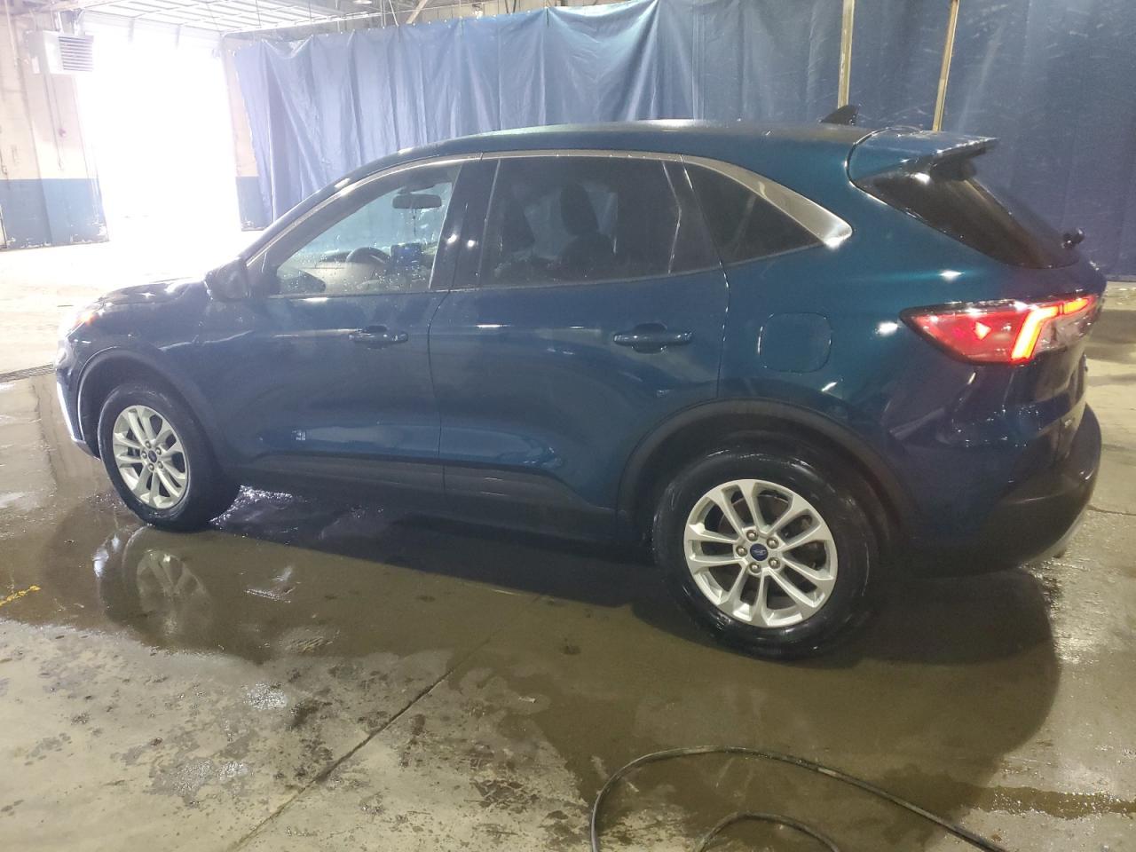 2020 FORD ESCAPE SE - Фото 2