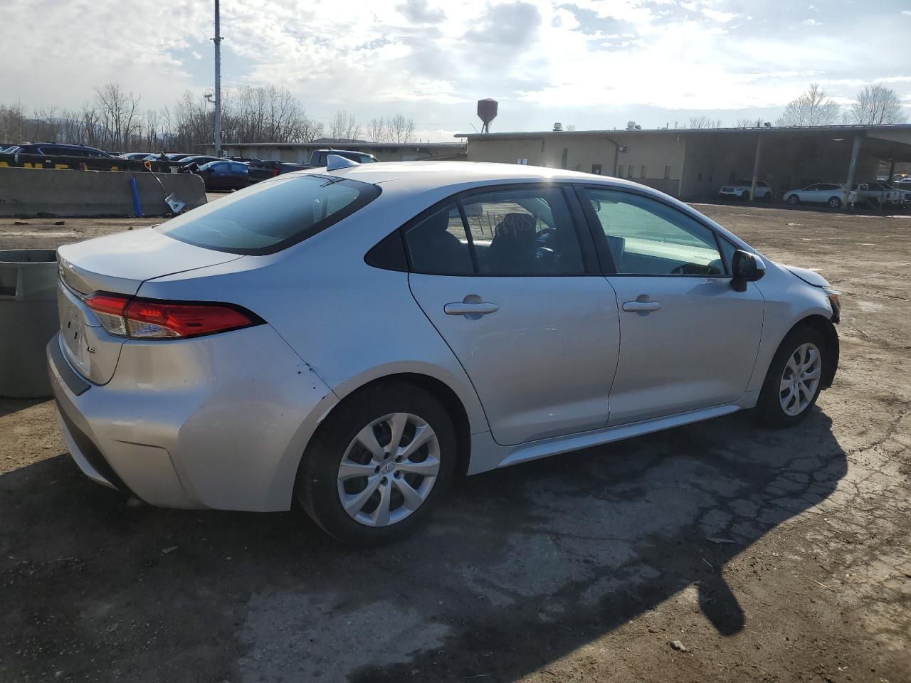 2020 TOYOTA COROLLA LE - Image 3