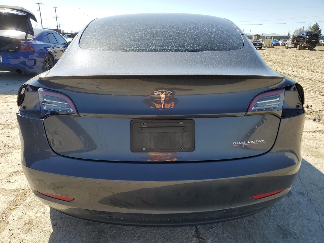 2022 TESLA MODEL 3 - Фото 6
