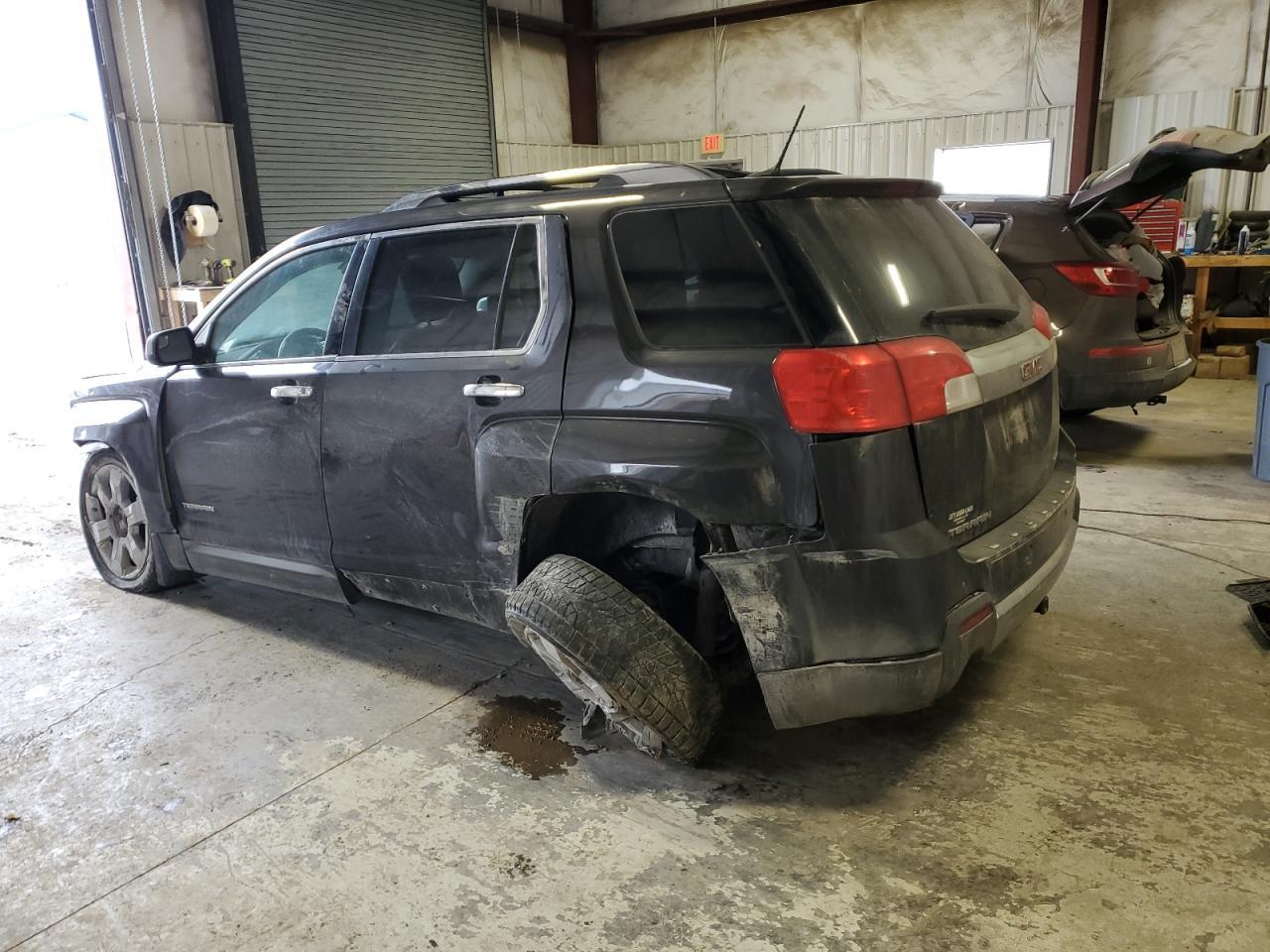2013 GMC TERRAIN SL - Фото 2